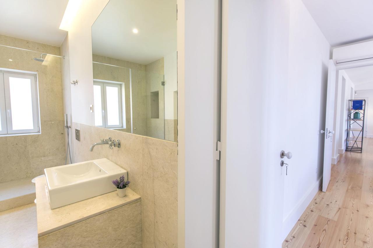 Lovelystay - Luxury Oasis In Bairro Alto Lissabon Exterior foto