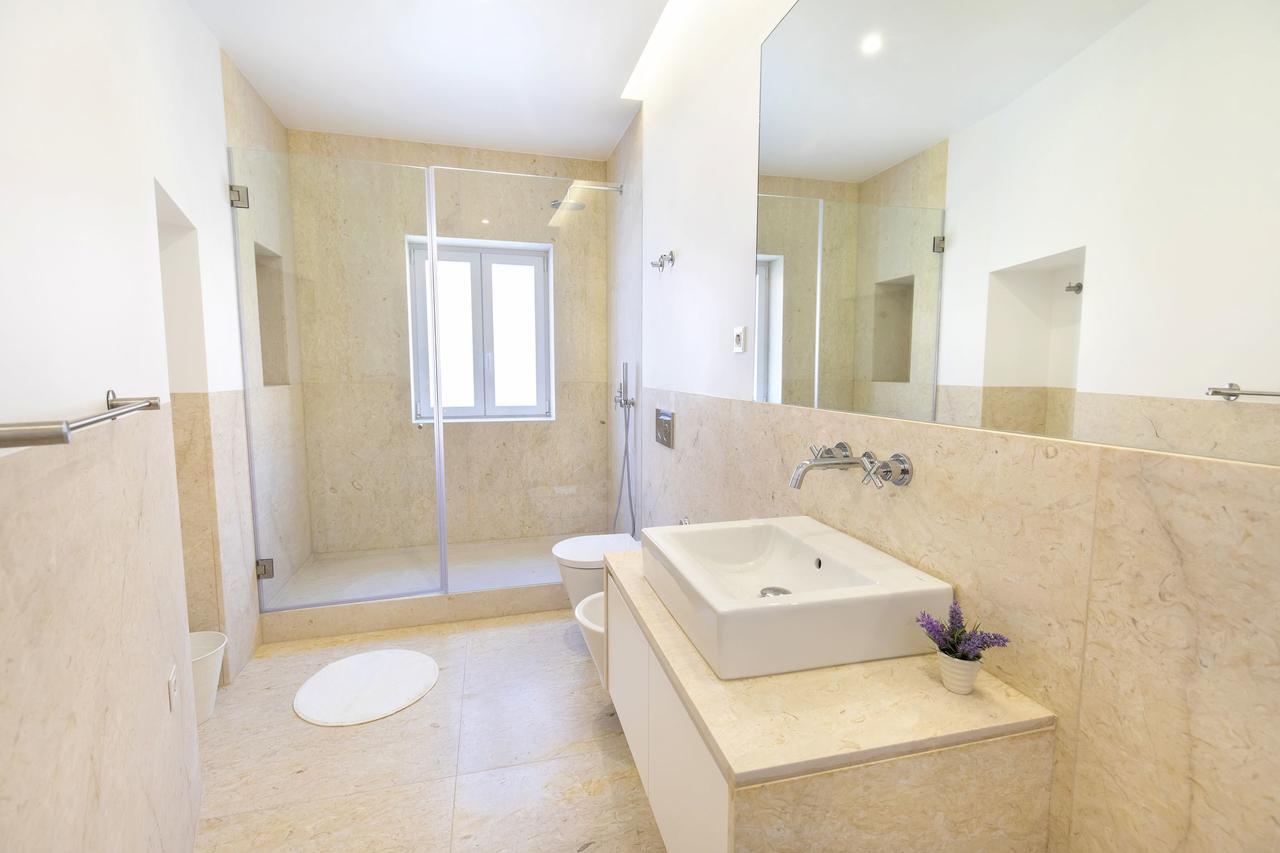 Lovelystay - Luxury Oasis In Bairro Alto Lissabon Exterior foto